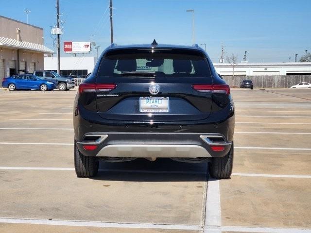 Buick Envision Essense 2023