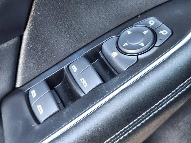 Buick Envision Essense 2023