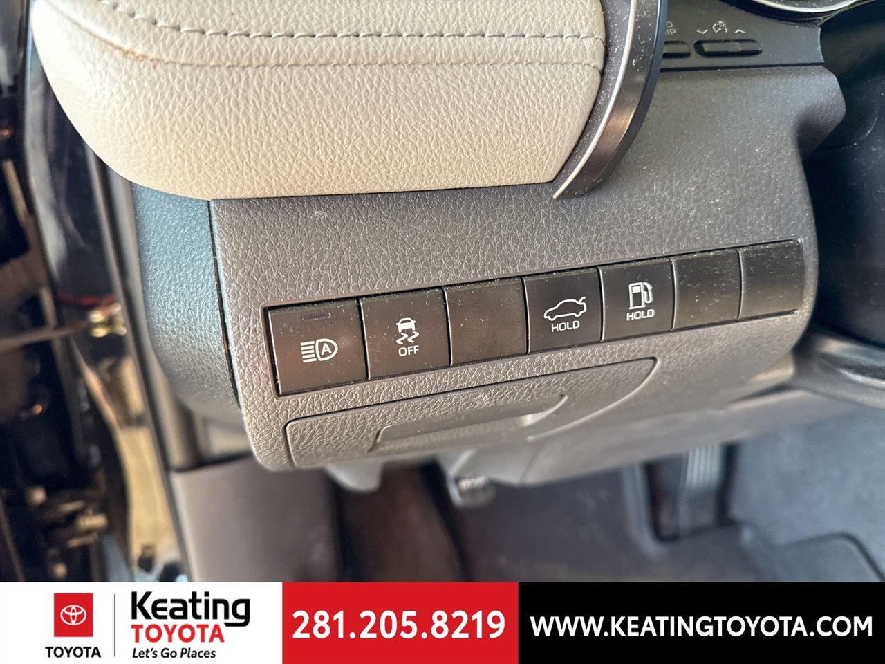 Toyota Camry LE 2021