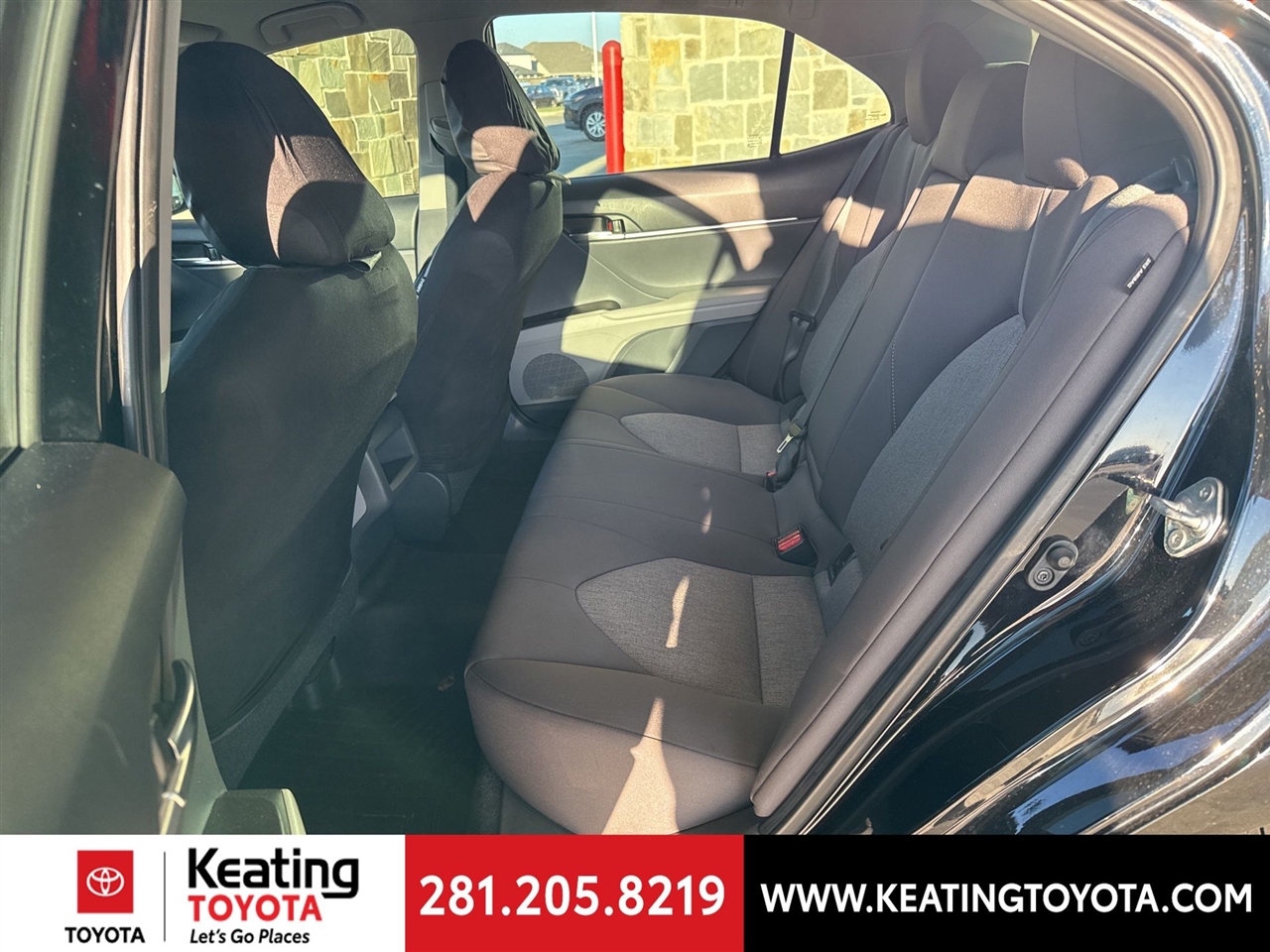 Toyota Camry LE 2021