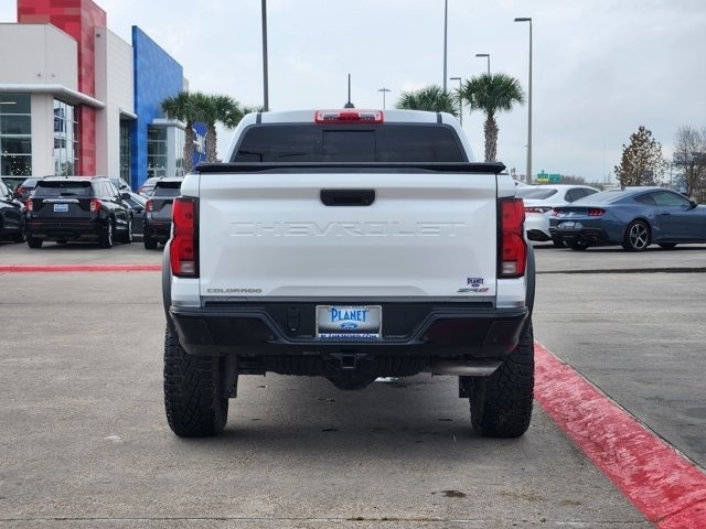 Chevrolet Colorado ZR2 Crew Cab 4WD 2024