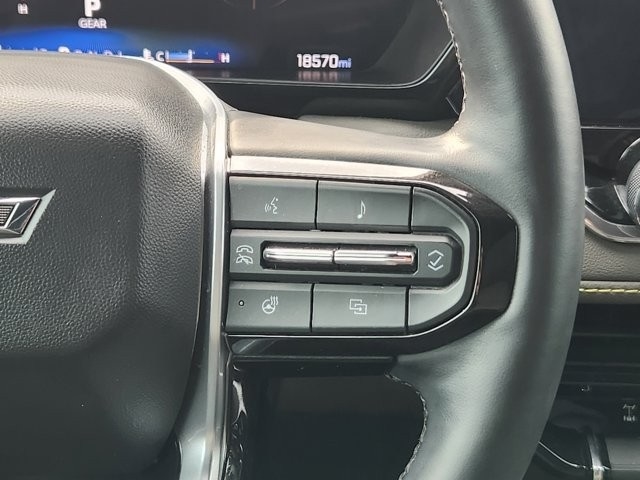 Chevrolet Colorado ZR2 Crew Cab 4WD 2024