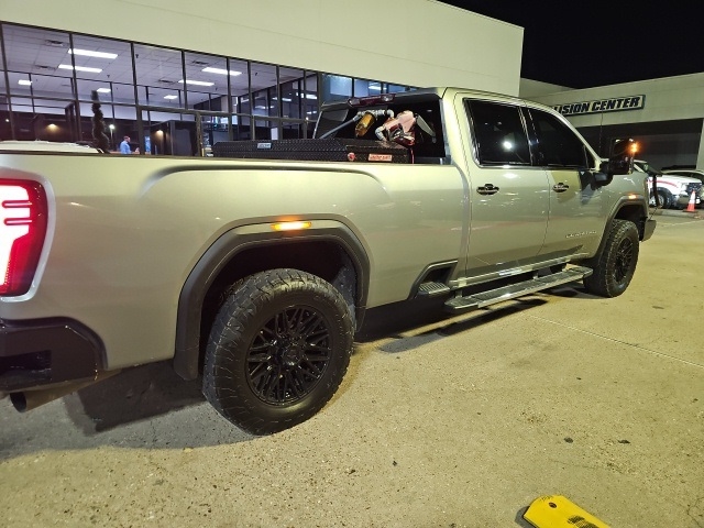 GMC Sierra 3500HD Denali Crew Cab 4WD 2024