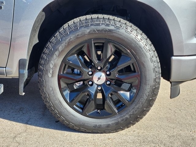 Chevrolet Silverado 1500 RST Crew Cab 4WD 2023