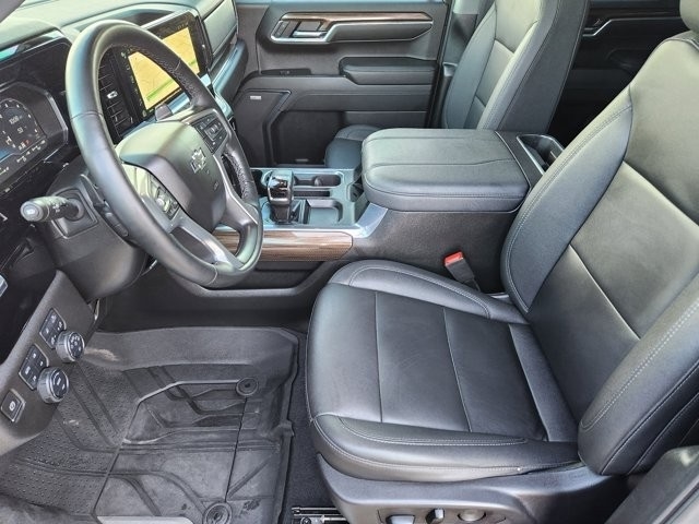 Chevrolet Silverado 1500 RST Crew Cab 4WD 2023