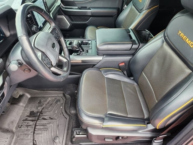 Ford F-150 Lariat SuperCrew 5.5-ft. Bed 4WD 2023