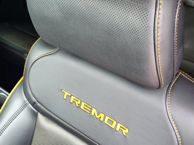 Ford F-150 Lariat SuperCrew 5.5-ft. Bed 4WD 2023