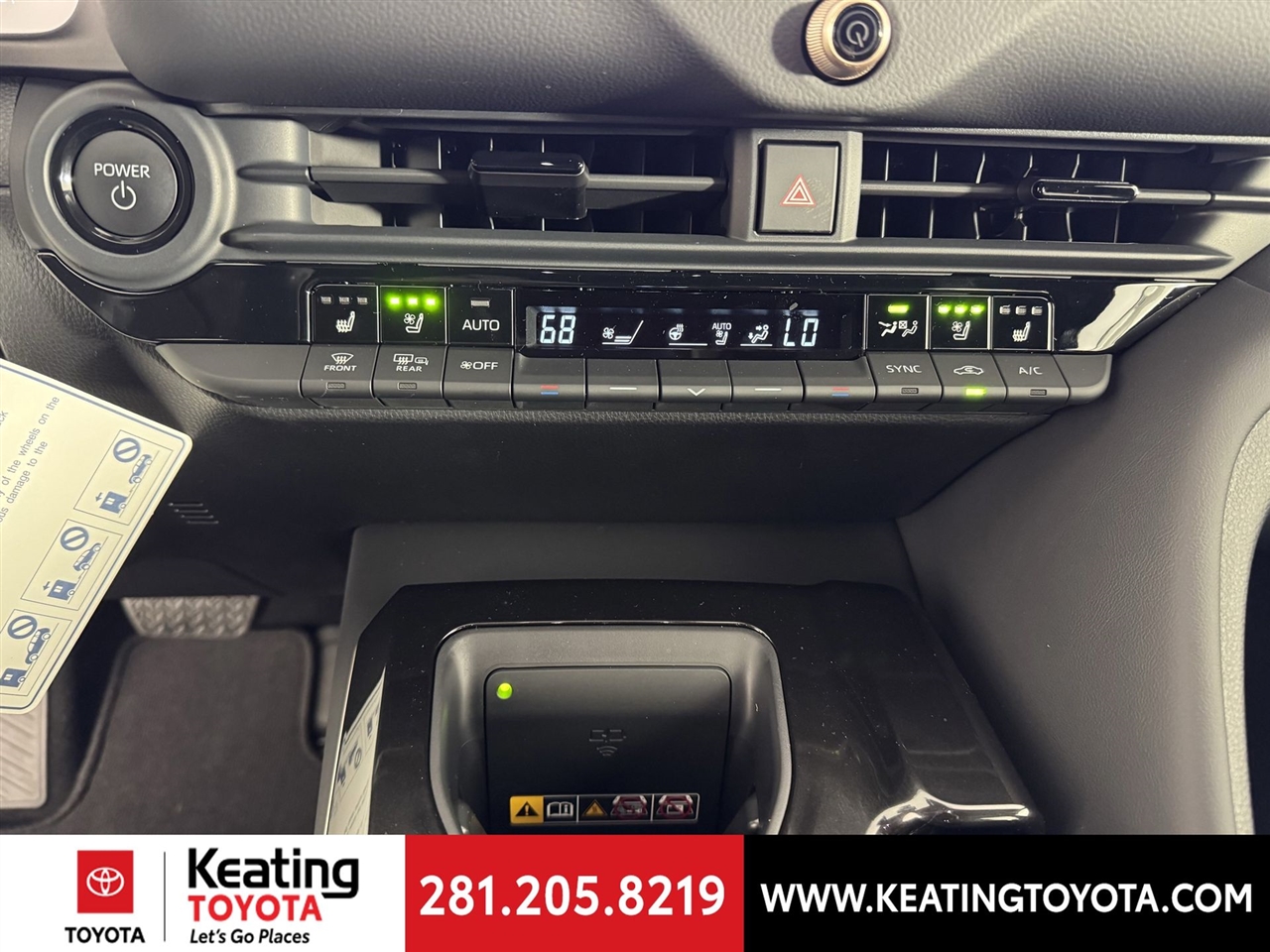 Toyota Crown XLE 2026