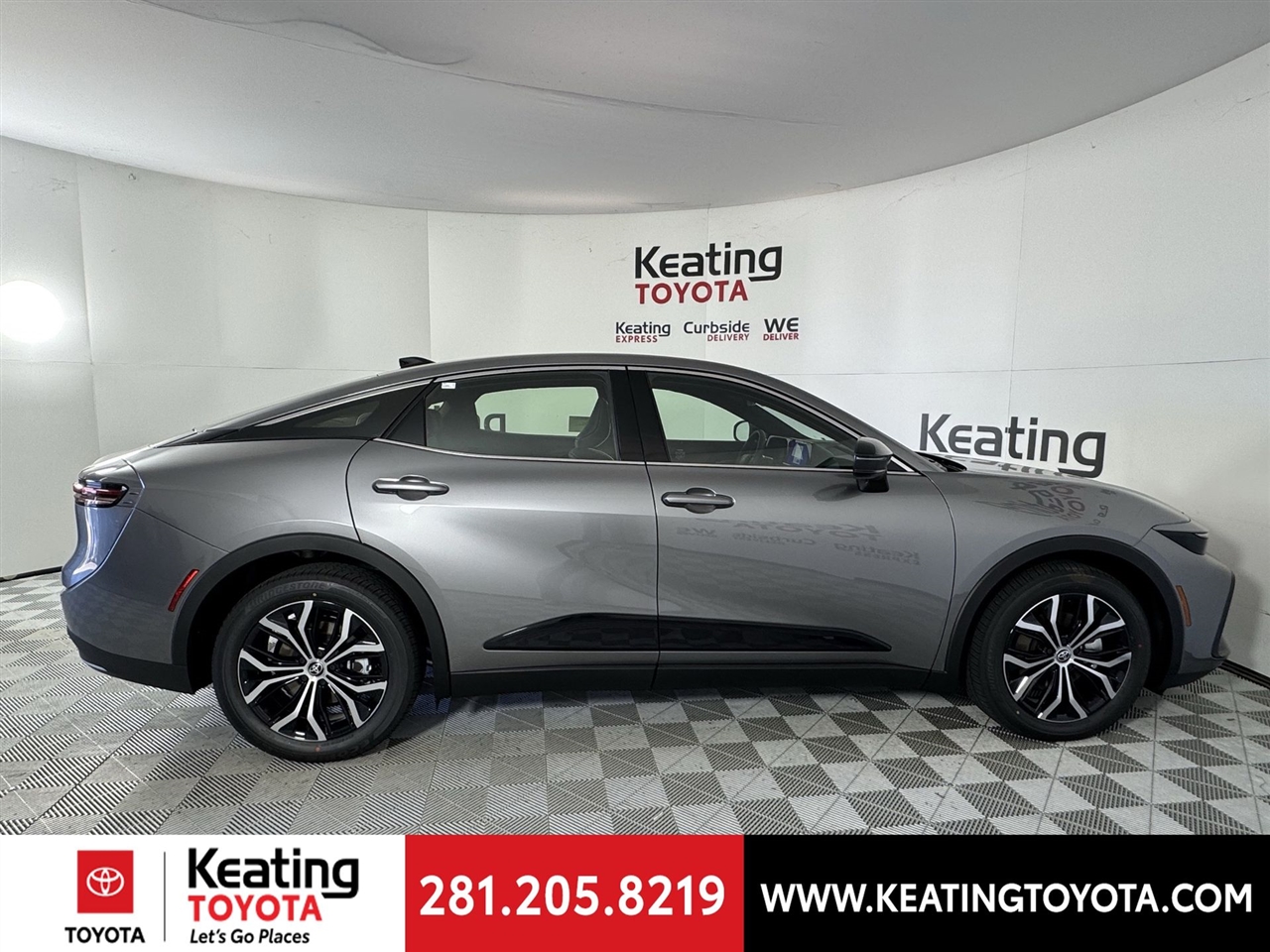 Toyota Crown XLE 2026