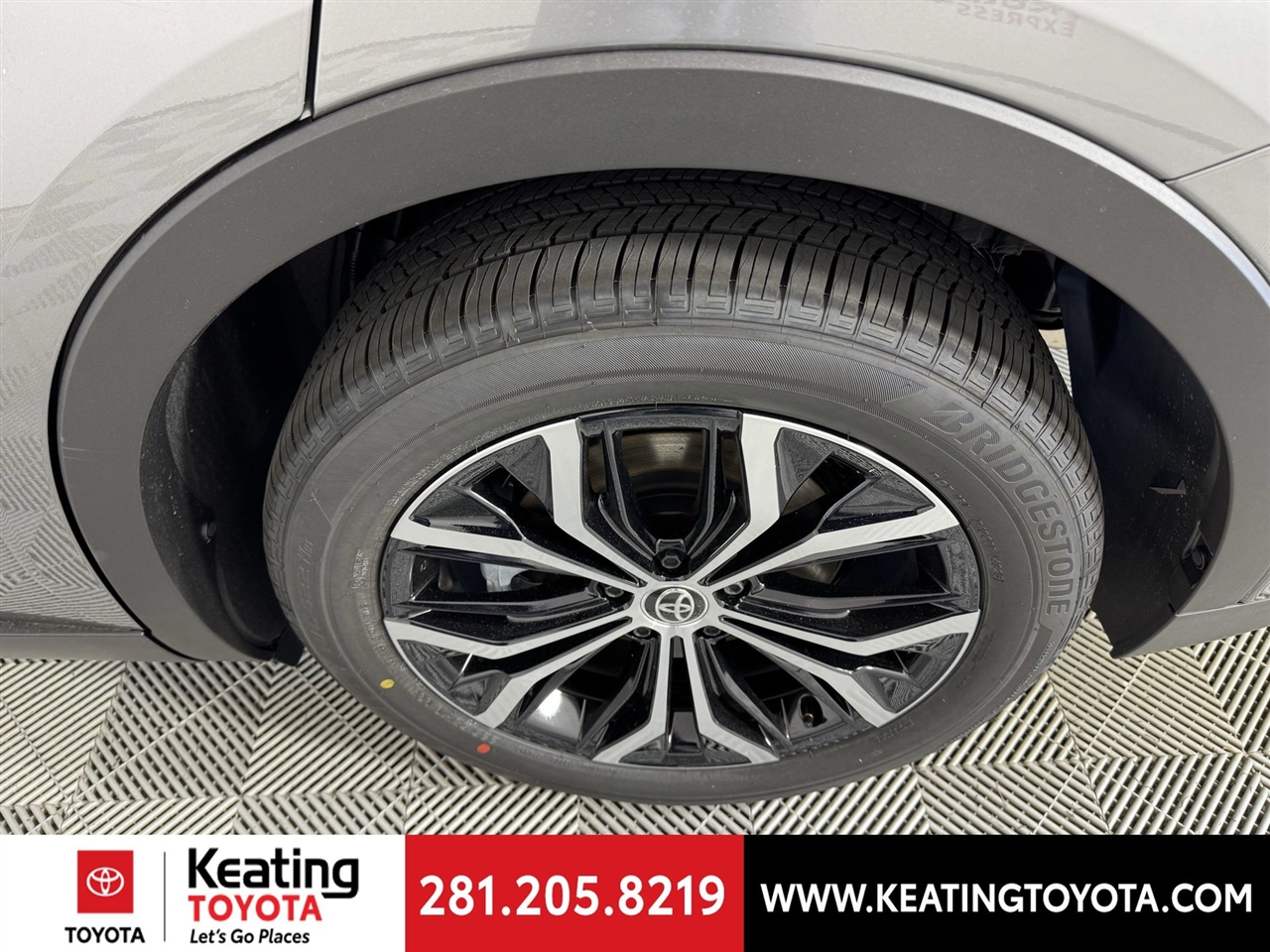 Toyota Crown XLE 2026