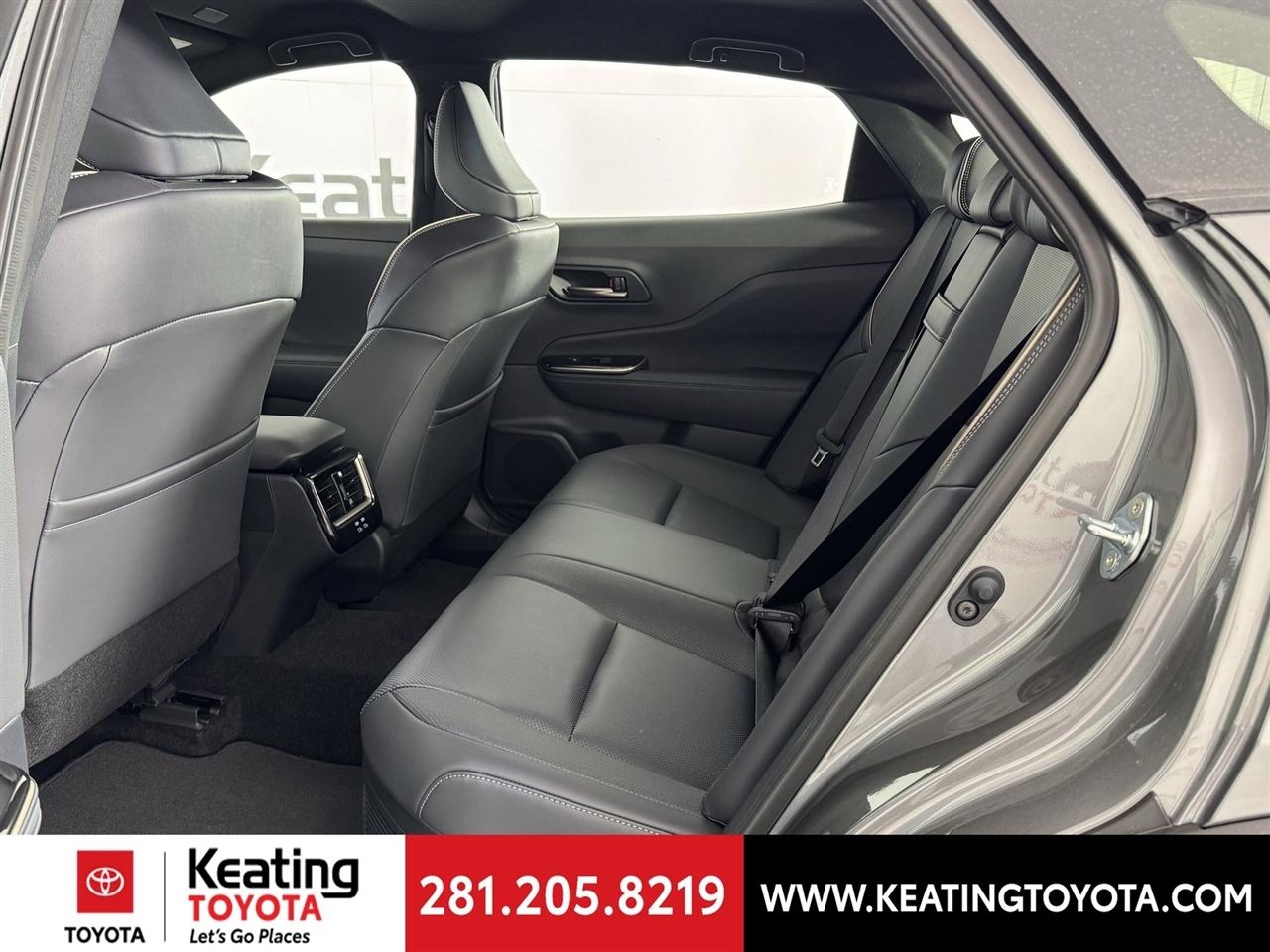 Toyota Crown XLE 2026