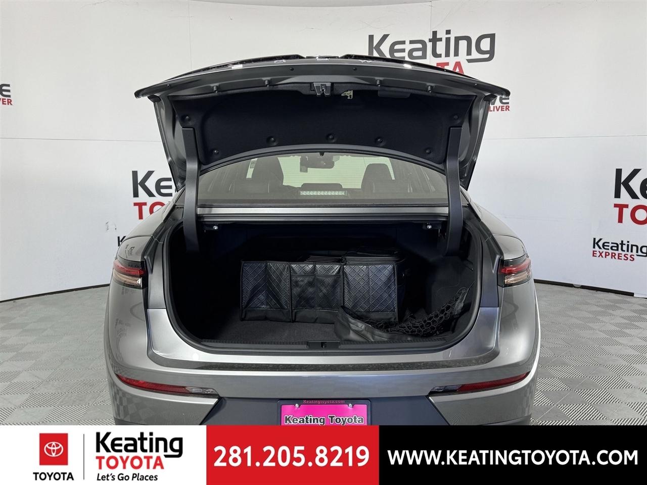 Toyota Crown XLE 2026