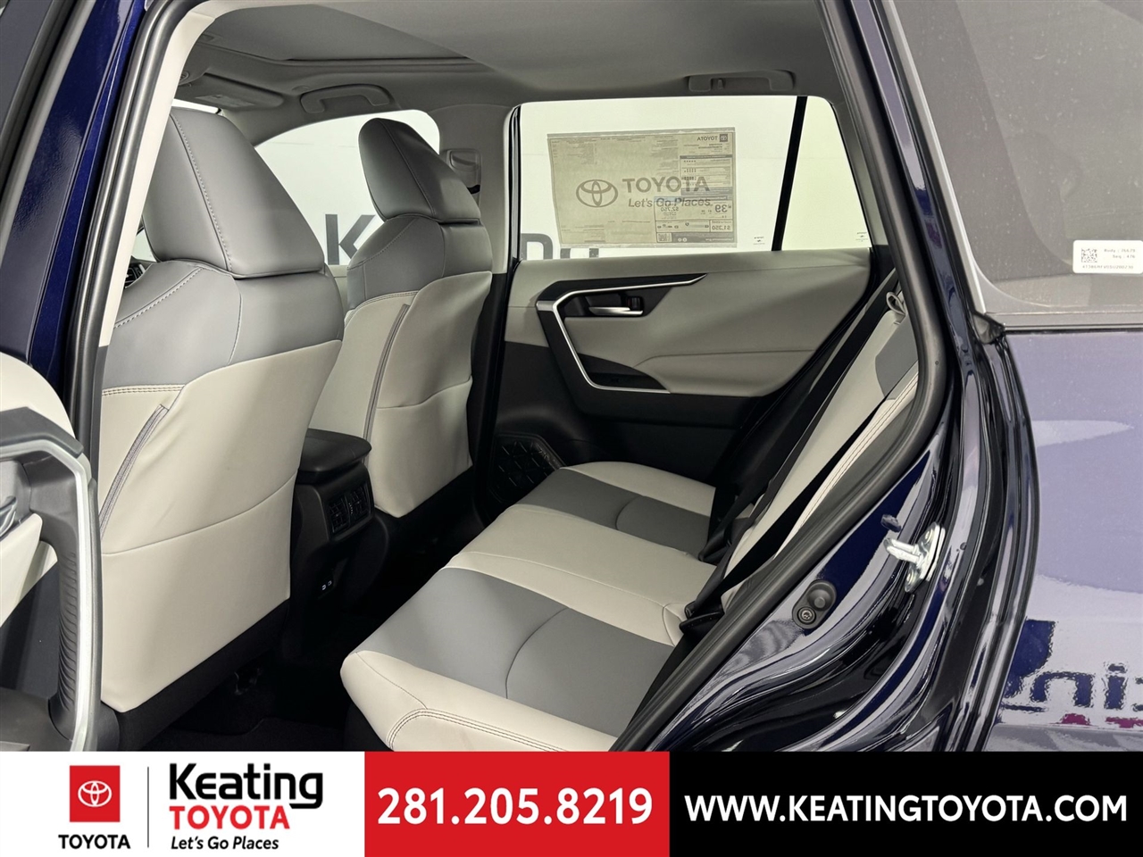 Toyota RAV4 Hybrid XLE Premium 2025