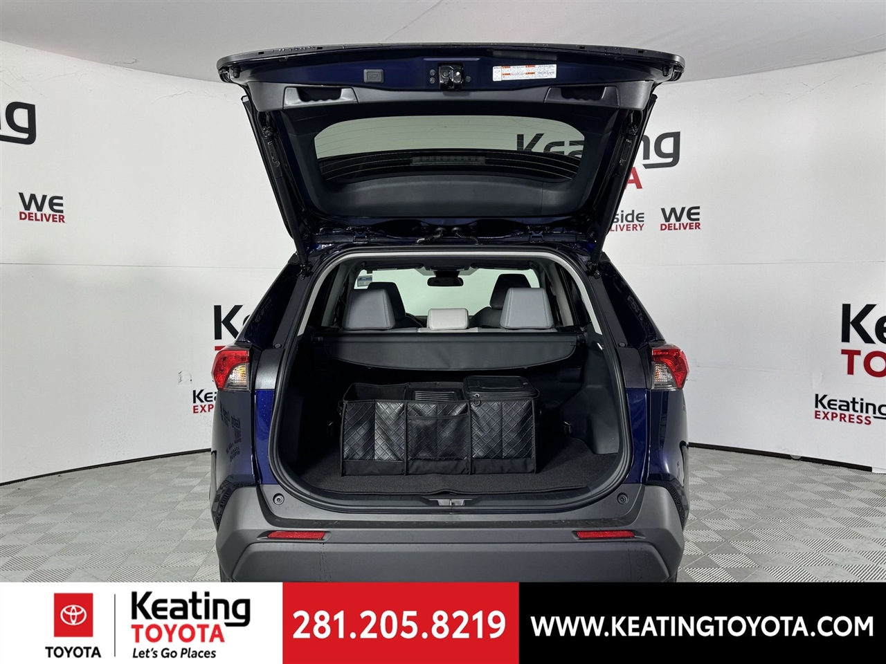 Toyota RAV4 Hybrid XLE Premium 2025