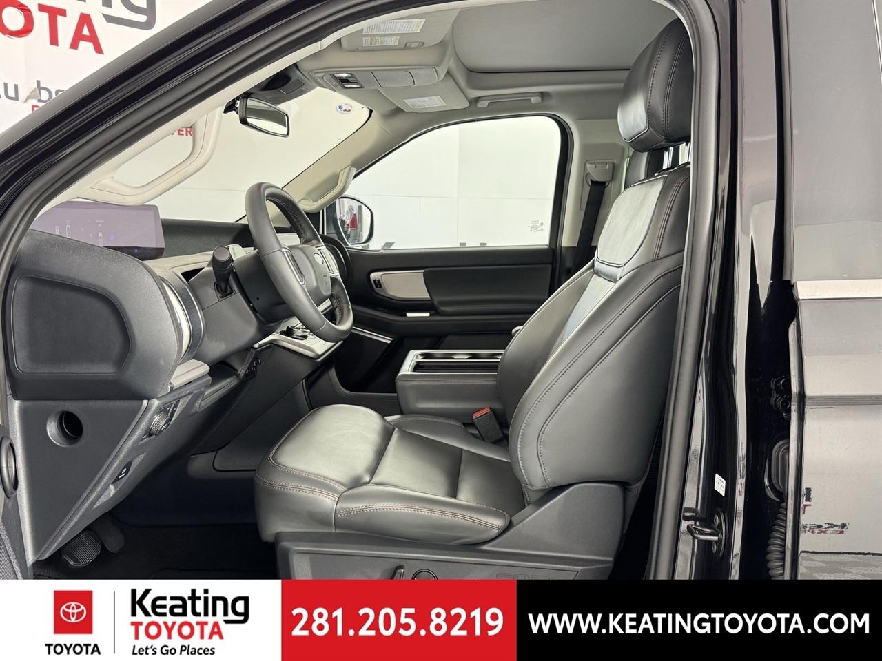 Ford Expedition Active 4WD 2025