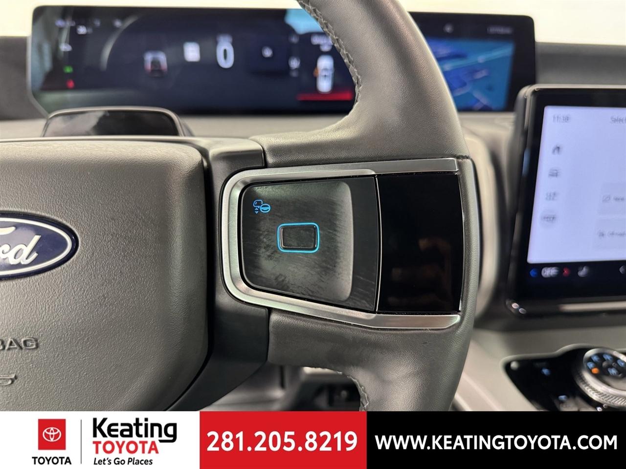 Ford Expedition Active 4WD 2025