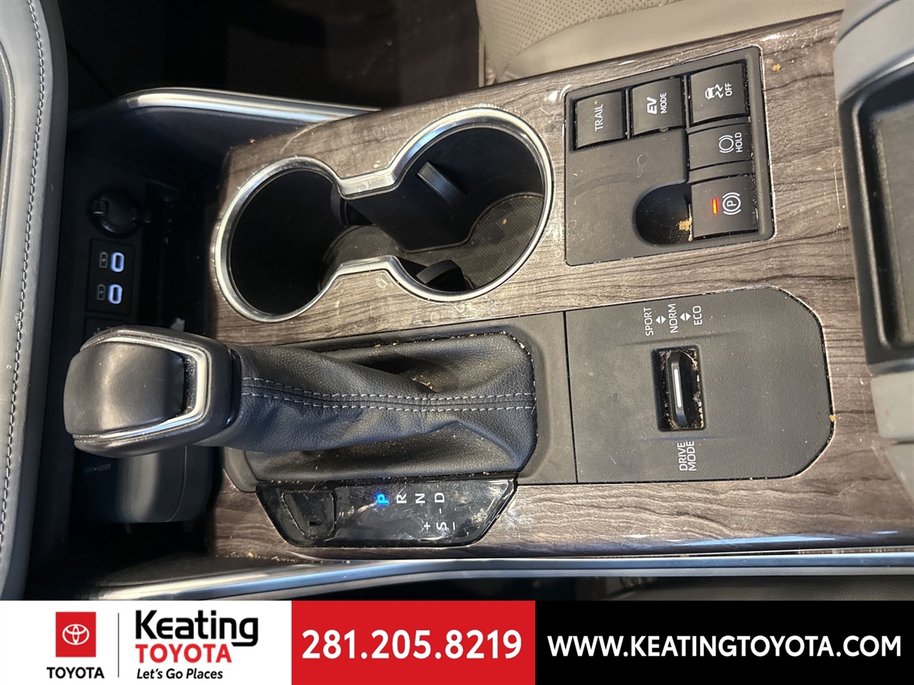 Toyota Highlander Hybrid Platinum AWD 2024