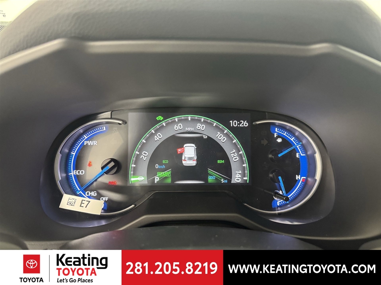 Toyota RAV4 Hybrid XLE 2025