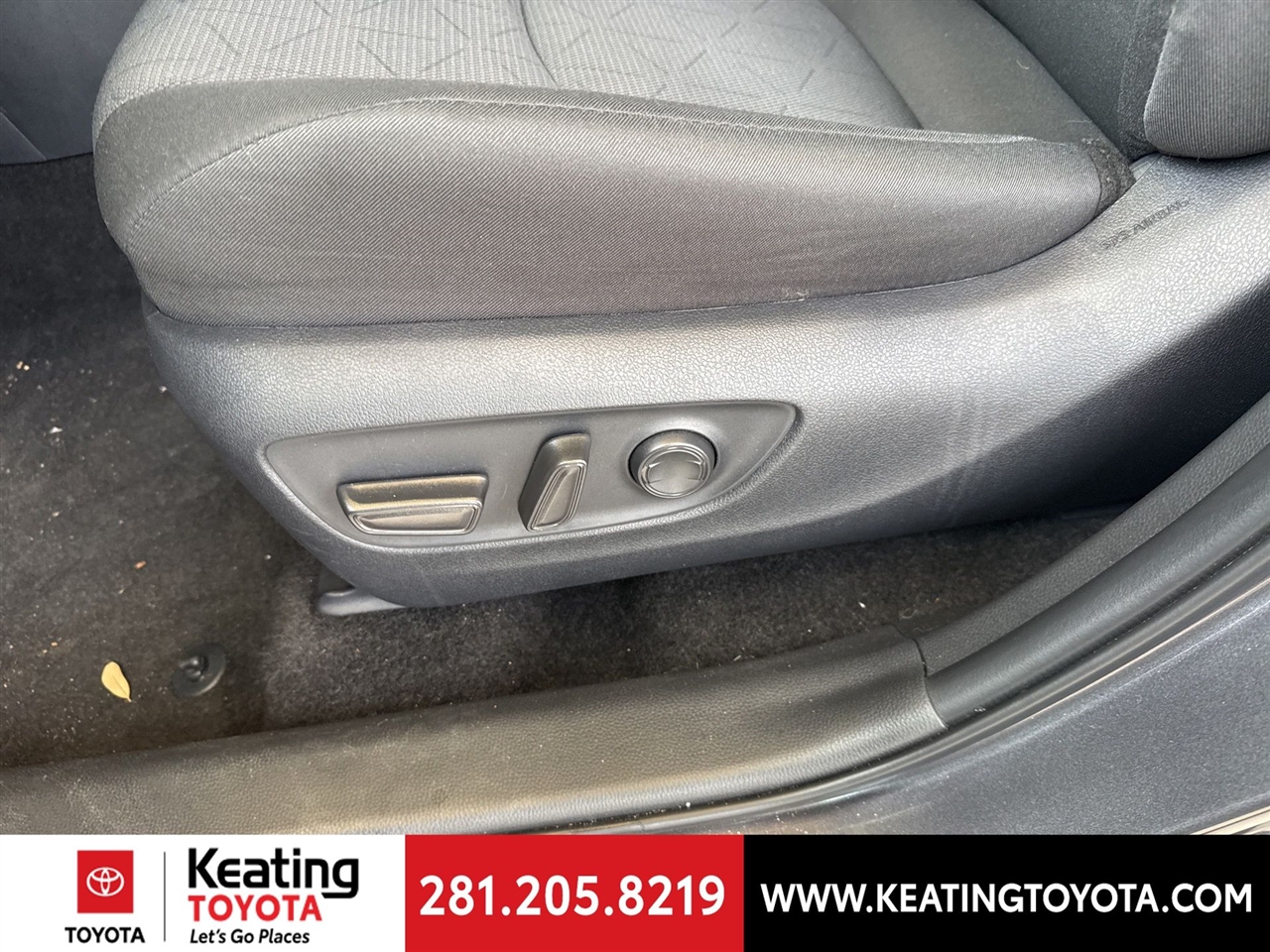 Toyota RAV4 XLE AWD 2025