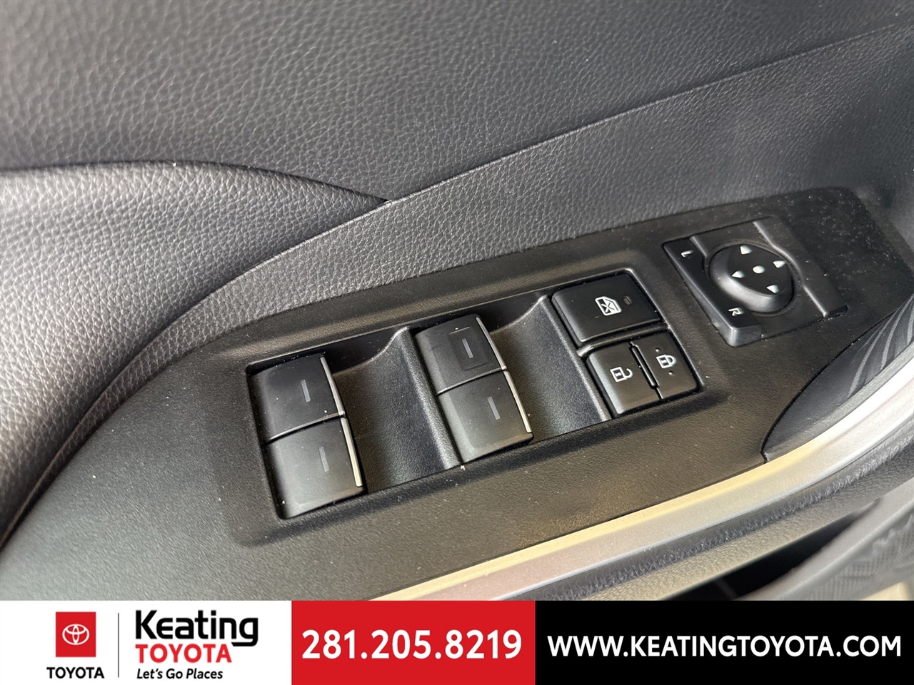 Toyota RAV4 XLE AWD 2025