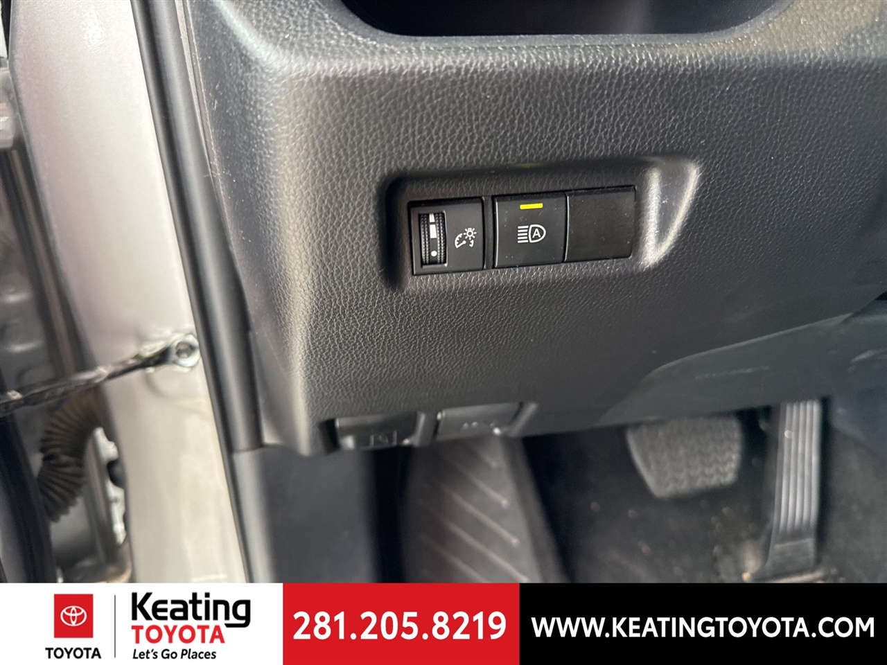 Toyota RAV4 XLE AWD 2025