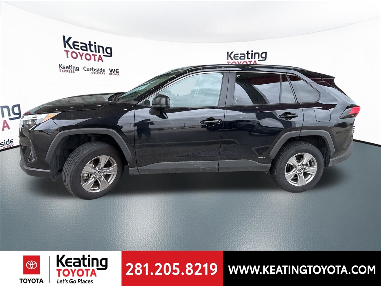 Toyota RAV4 Hybrid LE 2025