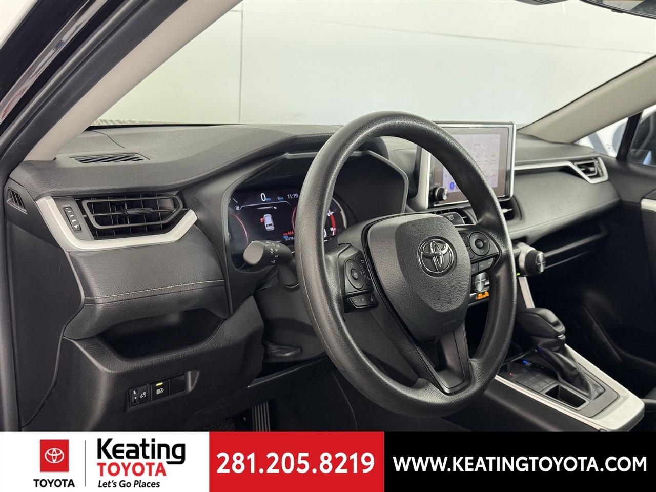 Toyota RAV4 XLE AWD 2024