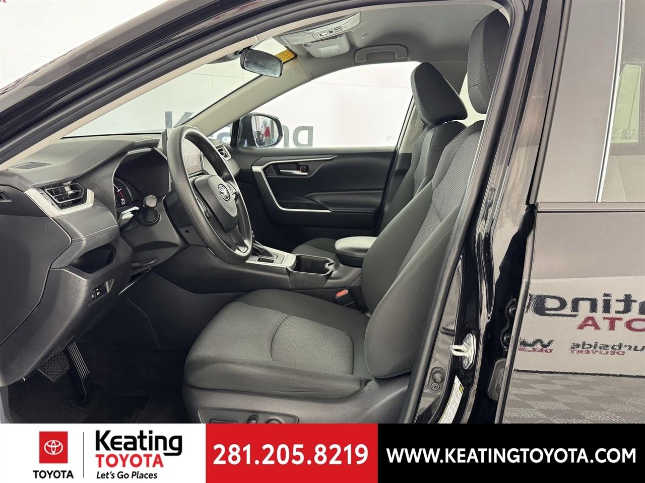 Toyota RAV4 XLE AWD 2024