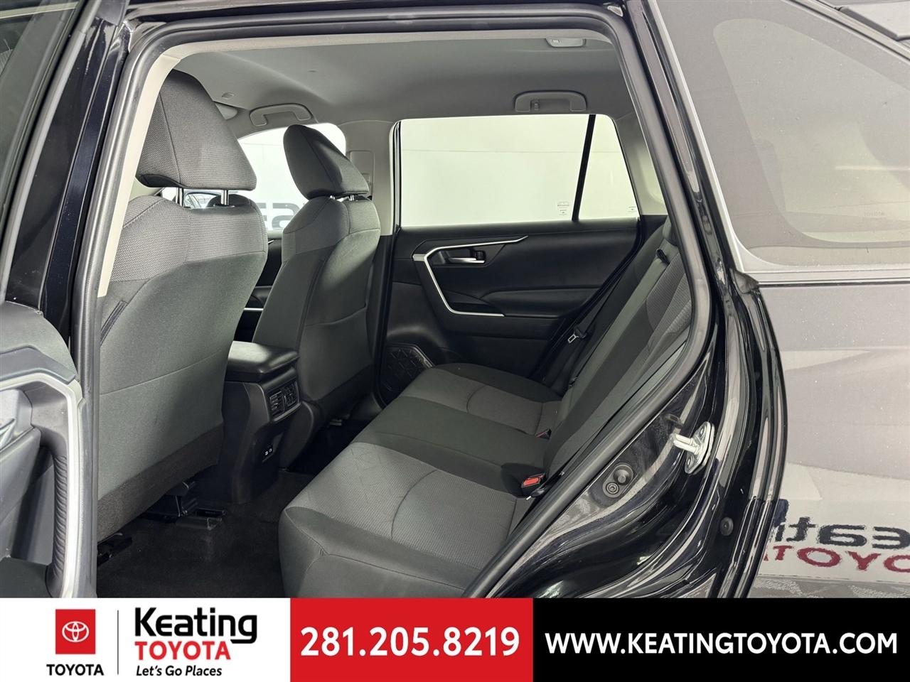 Toyota RAV4 XLE AWD 2024