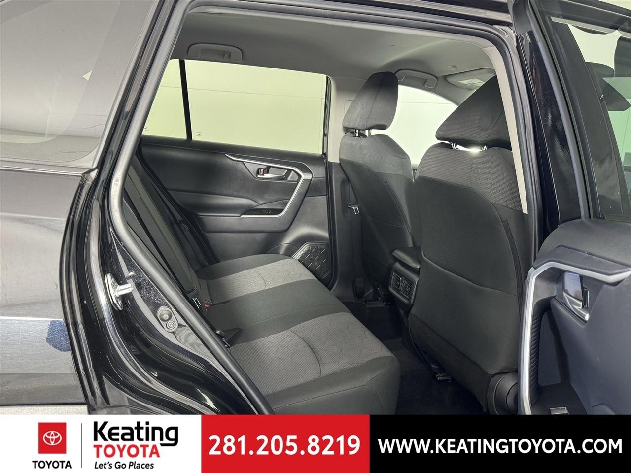 Toyota RAV4 XLE AWD 2024