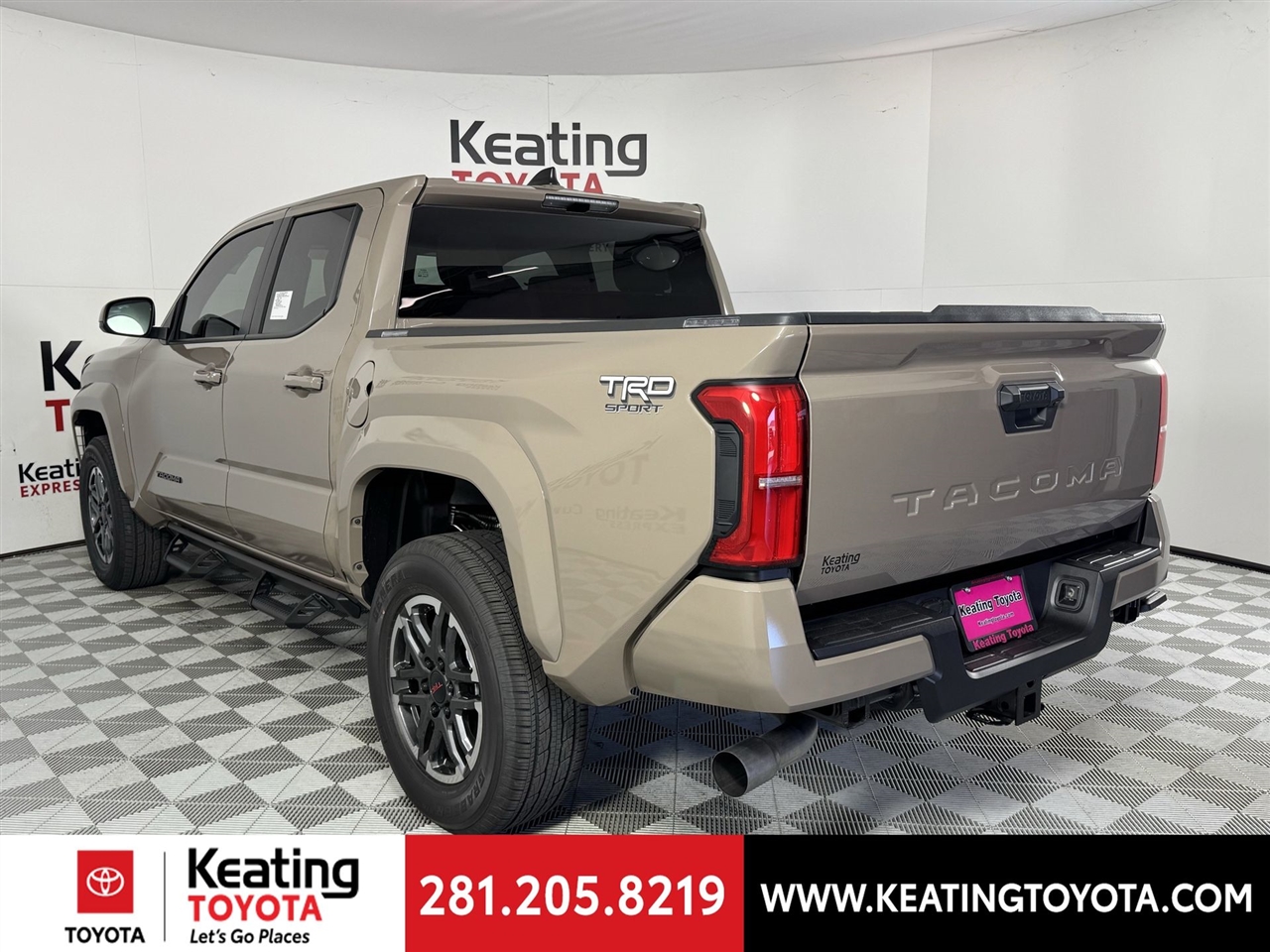 Toyota Tacoma Double Cab 4WD 2026