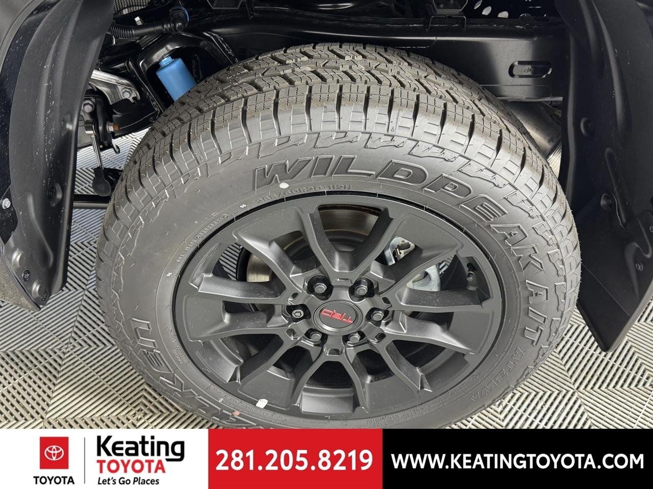 Toyota Tundra Limited CrewMax 4WD 2026