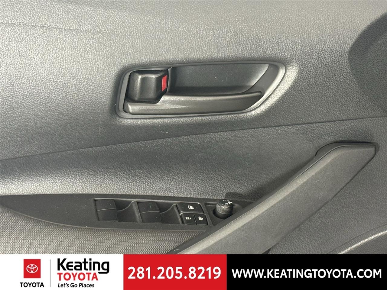 Toyota Corolla LE 2025