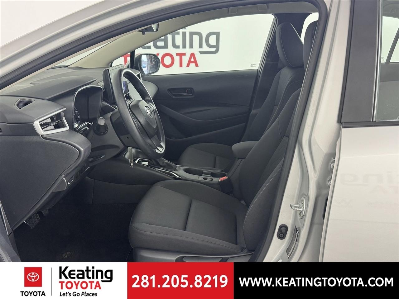 Toyota Corolla LE 2025