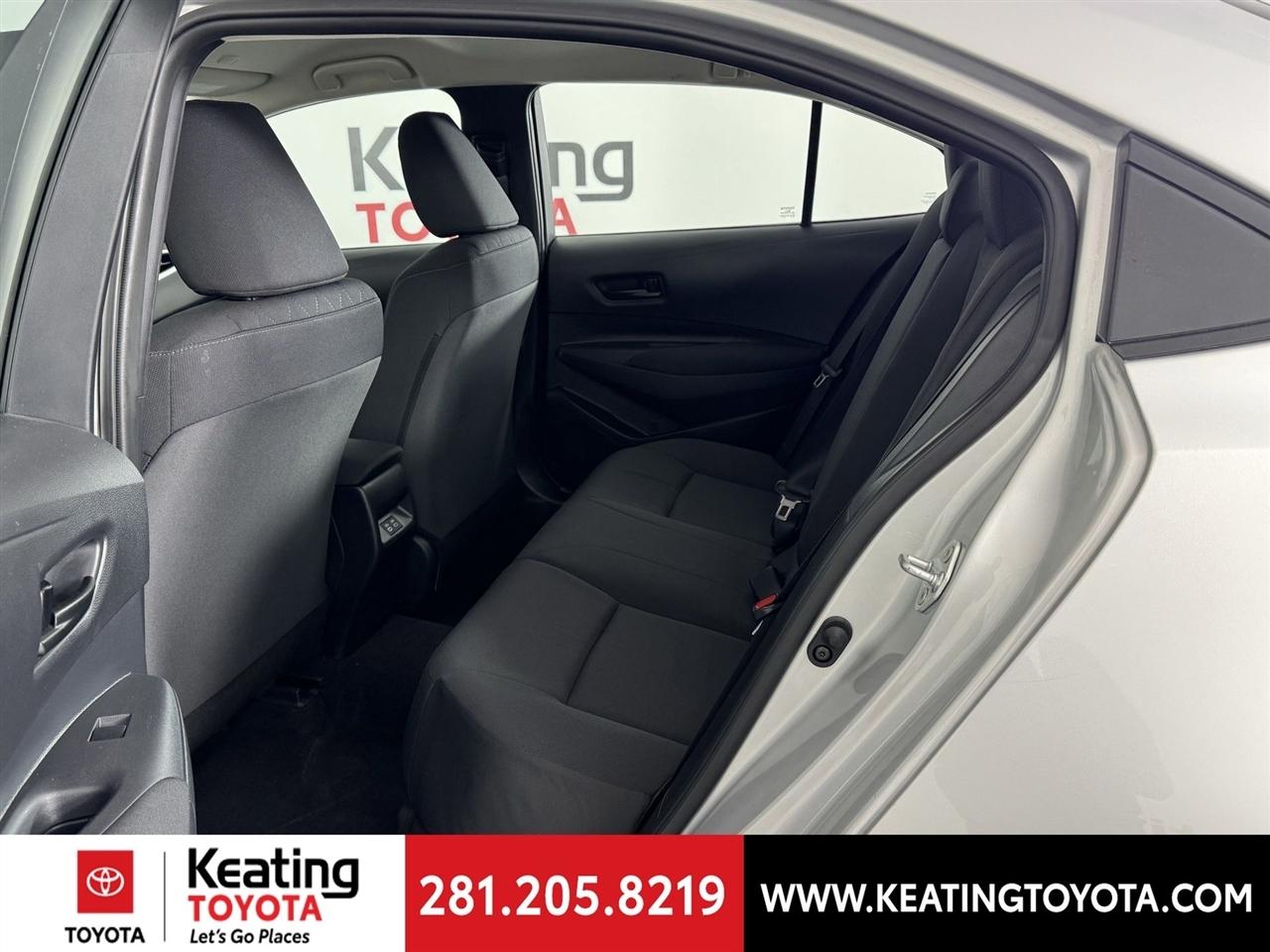 Toyota Corolla LE 2025