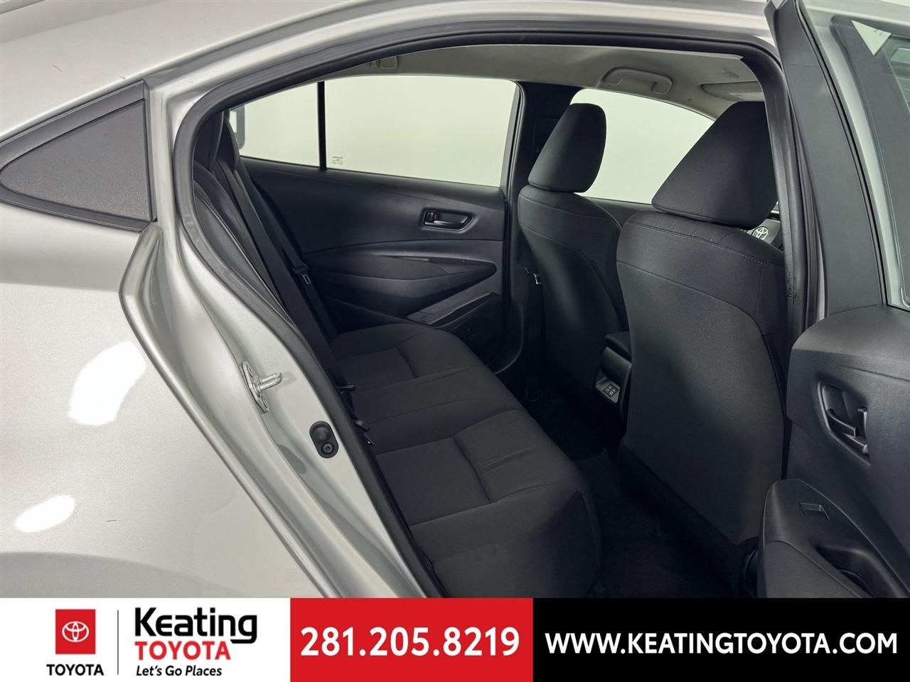 Toyota Corolla LE 2025