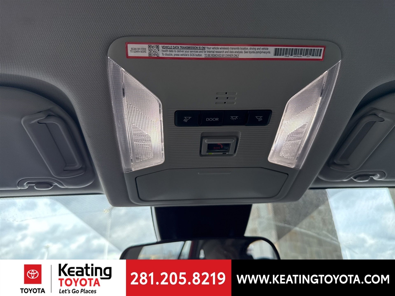 Toyota RAV4 Hybrid XLE 2025