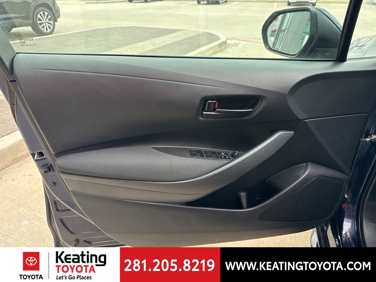 Toyota Corolla LE 2024