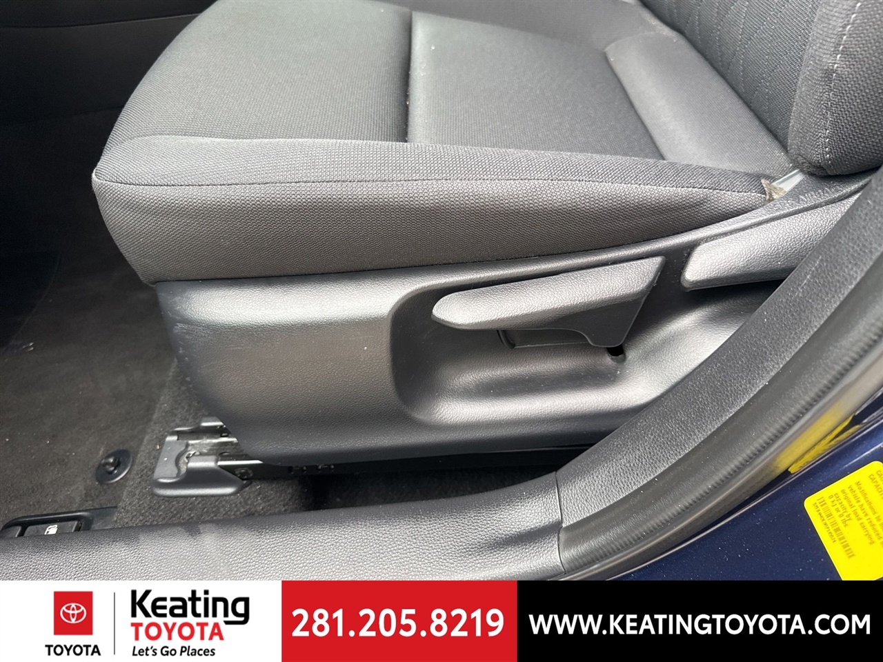 Toyota Corolla LE 2024