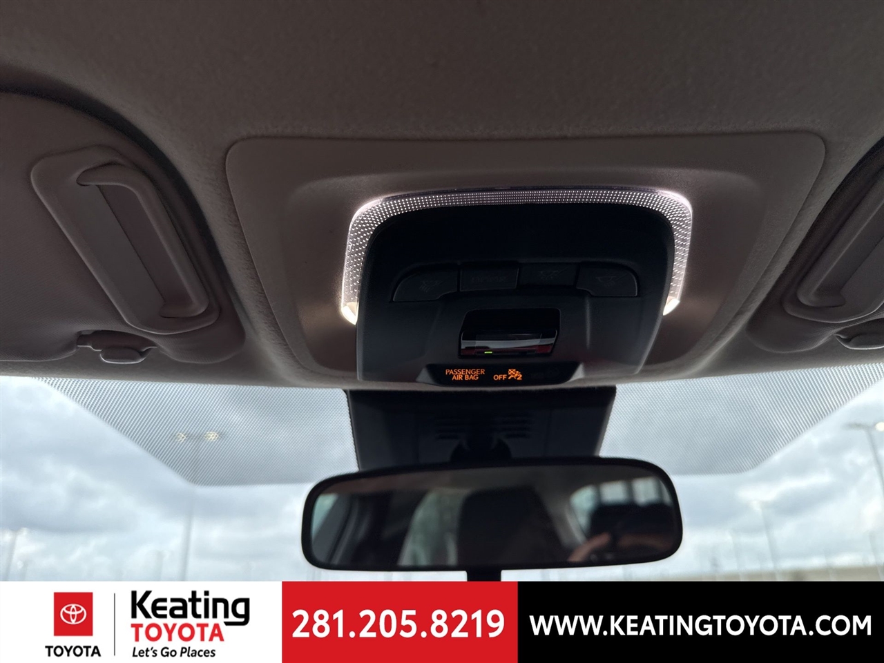 Toyota Corolla LE 2024