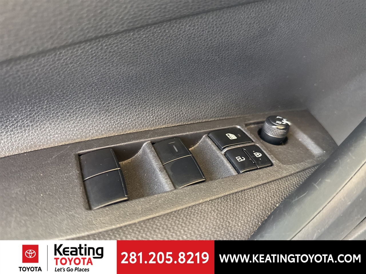 Toyota Corolla LE 2024