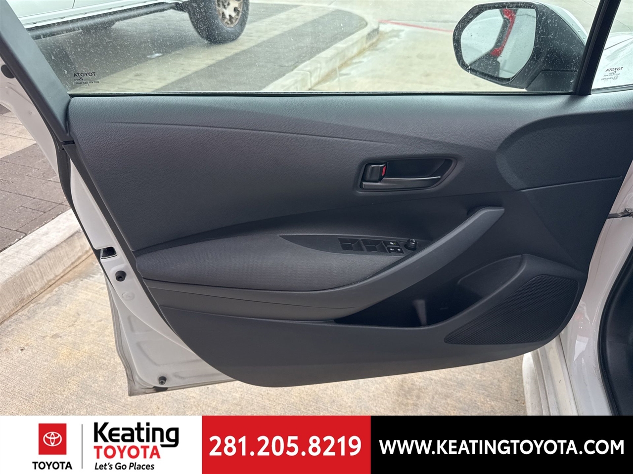 Toyota Corolla LE 2024