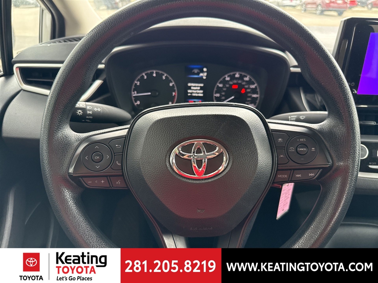 Toyota Corolla LE 2024