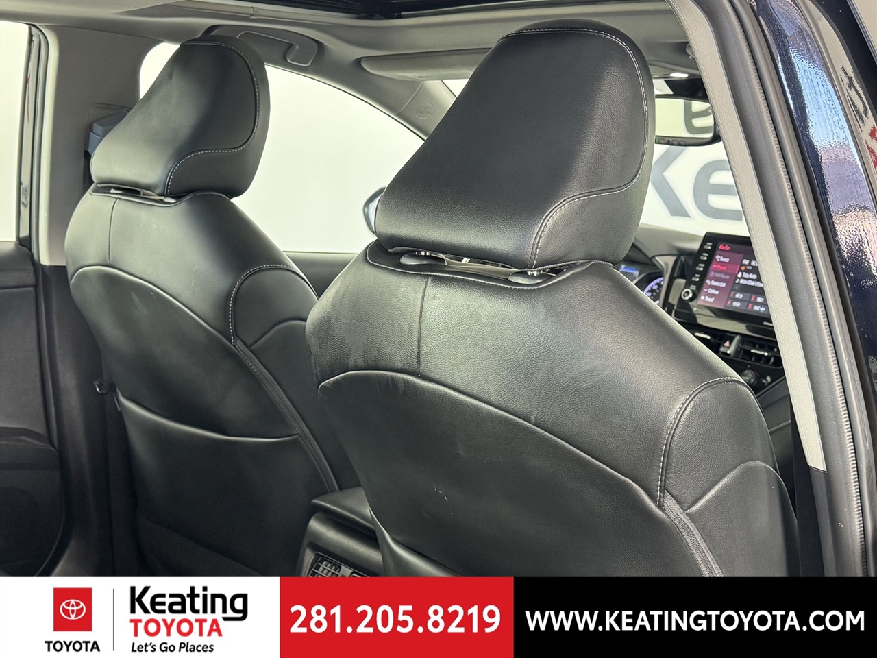 Toyota Camry SE 2023