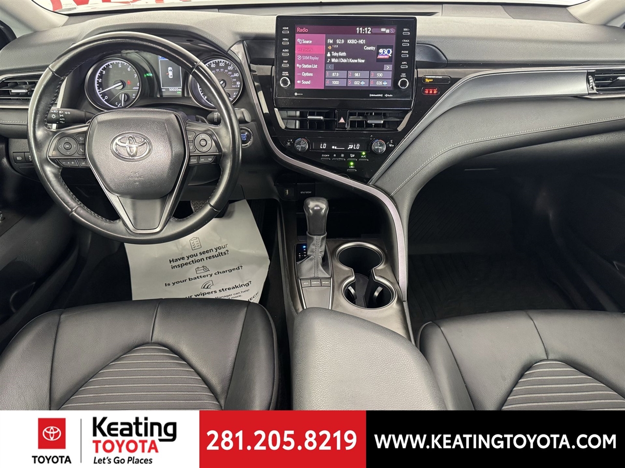 Toyota Camry SE 2023