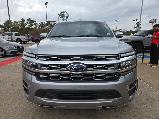 Ford Expedition MAX Platinum 4WD 2024