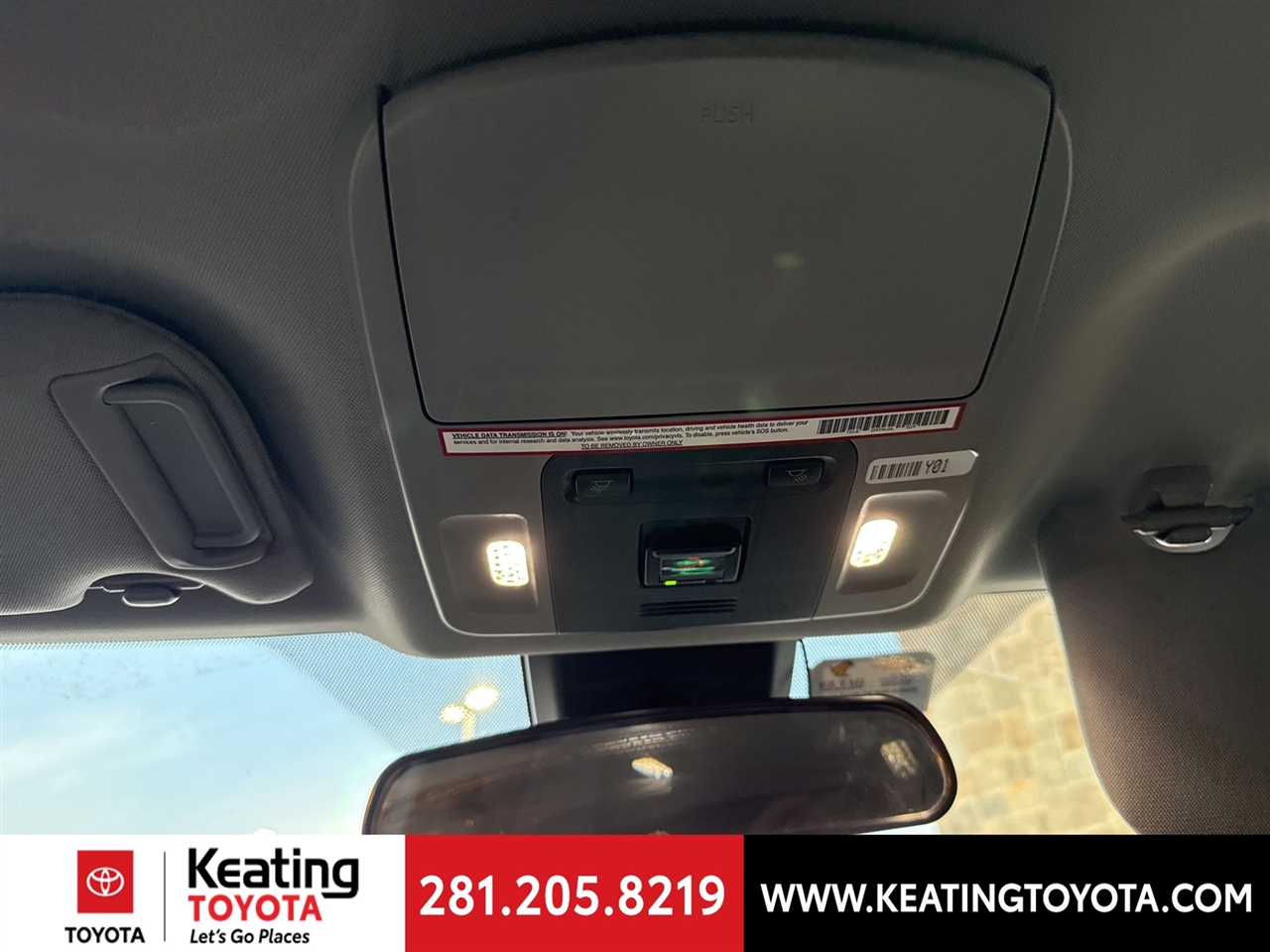 Toyota Camry SE 2020