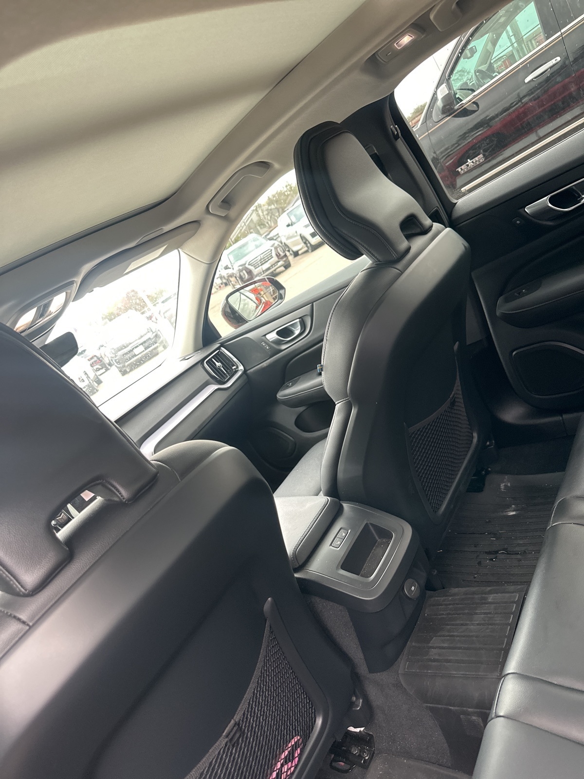 Volvo S60 B5 Core Dark AWD 2024