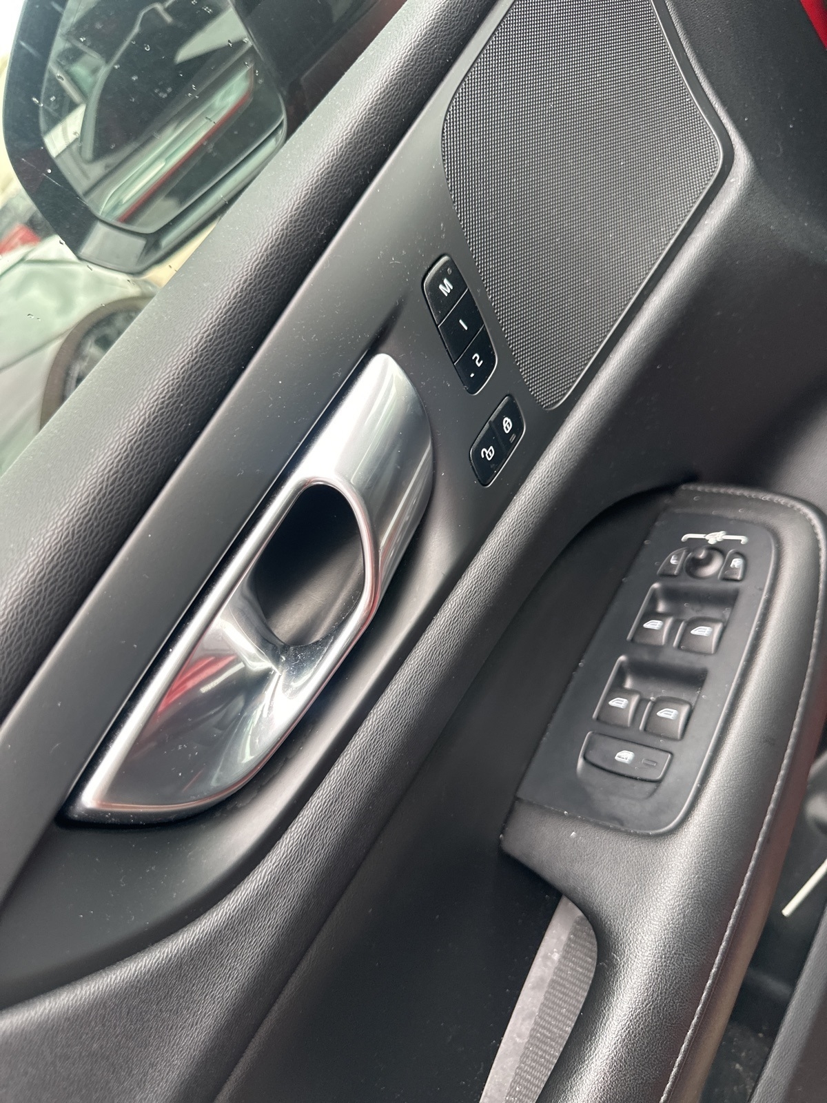 Volvo S60 B5 Core Dark AWD 2024