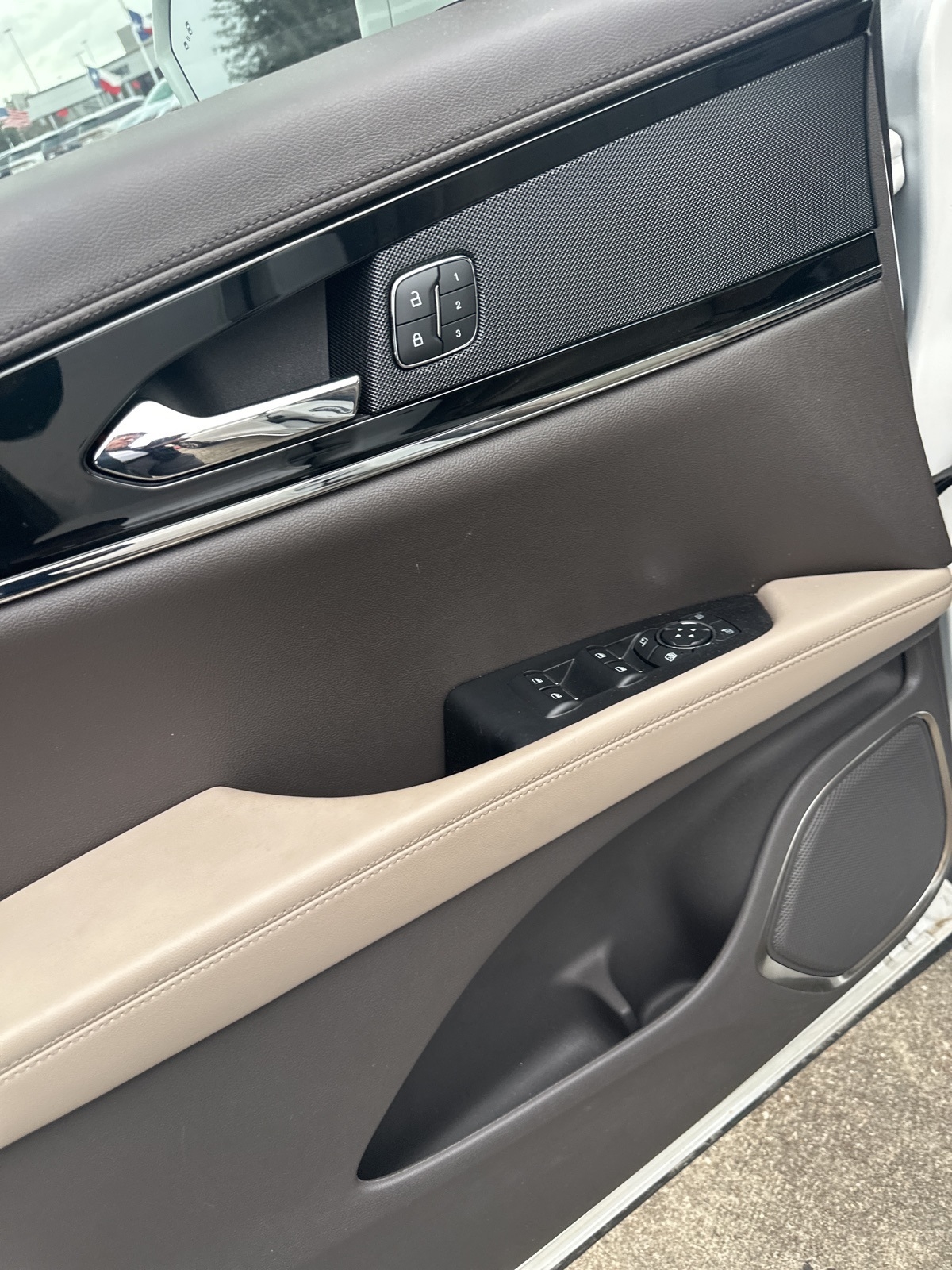 Lincoln Nautilus Base 2022